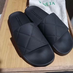 Bottega Veneta slides/sandals